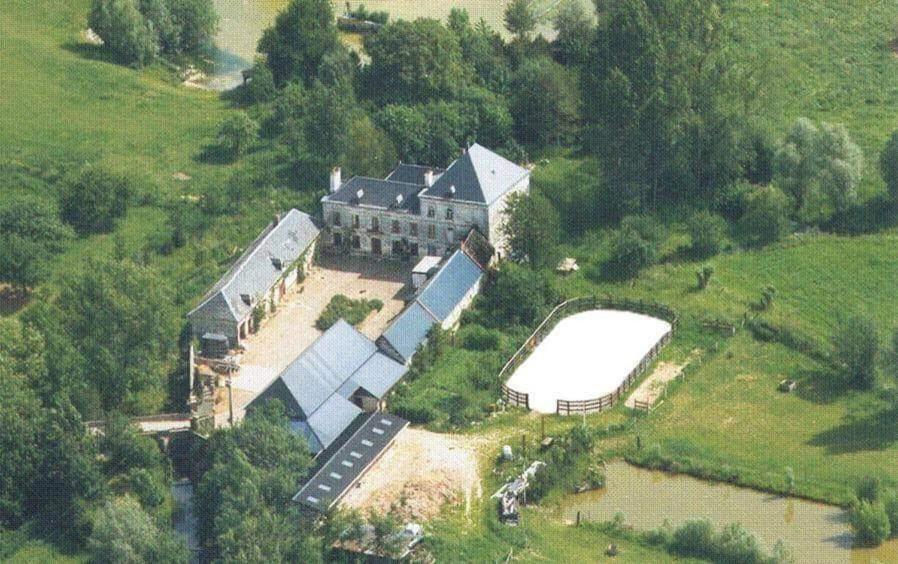 Haras De La Ressee Agnez-les-Duisans Экстерьер фото